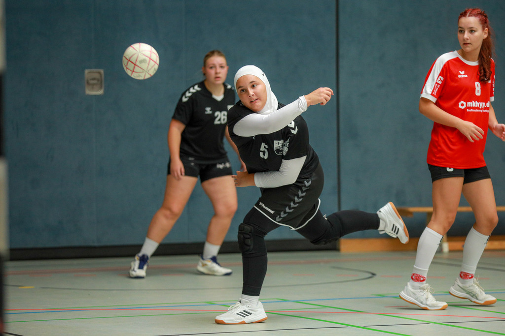 Rheinhausen-Lobberich_Plus_310825_023 | Bildergalerie von Sport-Ereignissen aber auch von weiteren spannenden Dingen - nicht nur vom Niederrhein. In Anlehnung an den bekannten Spruch von Hanns Dieter Hüsch heißt das Motto: "Niederrhein ist überall".  - Realisiert mit Pictrs.com