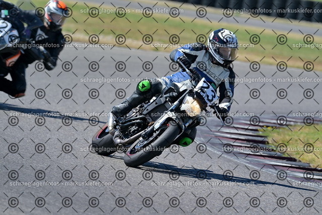 26bt04-1075 | markuskiefer.com - Realisiert mit Pictrs.com