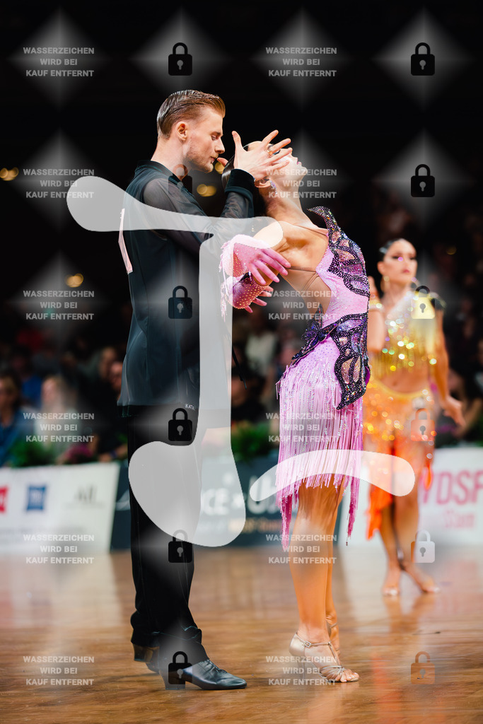 GOC 2025 - WDSF GrandSlam Latin 29th (129) Daniel Schmuck _ Irina Tudorache (Germany)-2025-08-23-2574 | Webshop for digital downloads and prints of dance sport, event & show photographer Julian Link - Realisiert mit Pictrs.com