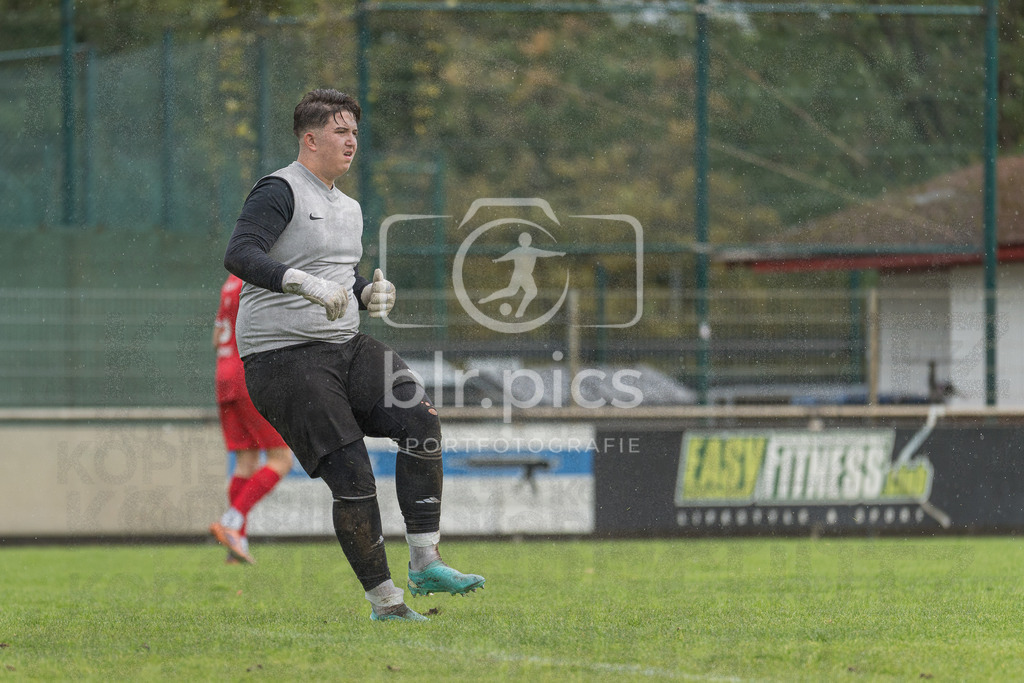 blr.pics_FC Oberneuland - JFV Bremen II | Professionelle Fußball- und Sportfotografie. Spielbilder online ansehen und kaufen – Einzelbilder oder komplette Galerien in hoher Qualität.
