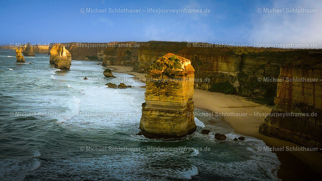 Twelve Apostles - Australia | Wildlife- und Landschaftsfotografie als Wandbild, Poster & mehr. Einzigartige Naturmomente aus Neuseeland, Norwegen & weltweit – fotografiert von Michael Schlothauer. - Realisiert mit Pictrs.com