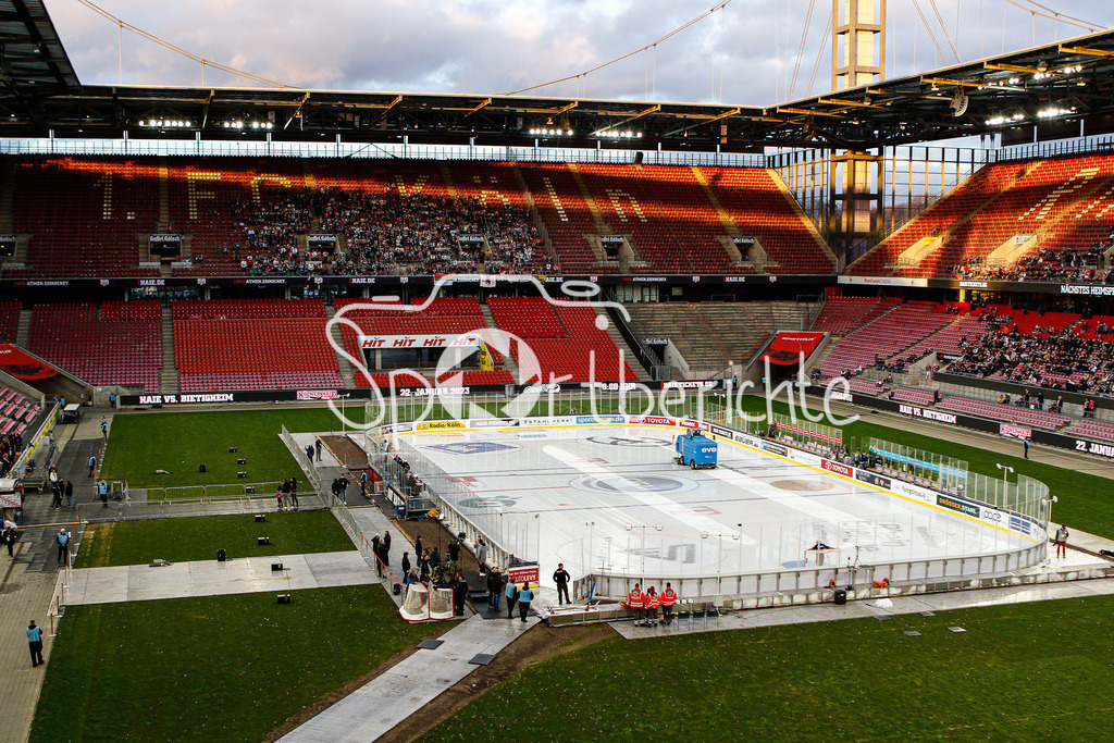 Kölner Haie - Augsburger Panther | Das Rheinenergiestadion vor der DEL Partie zwischen den Haien und den Panthern / Stadion / Stadionfoto