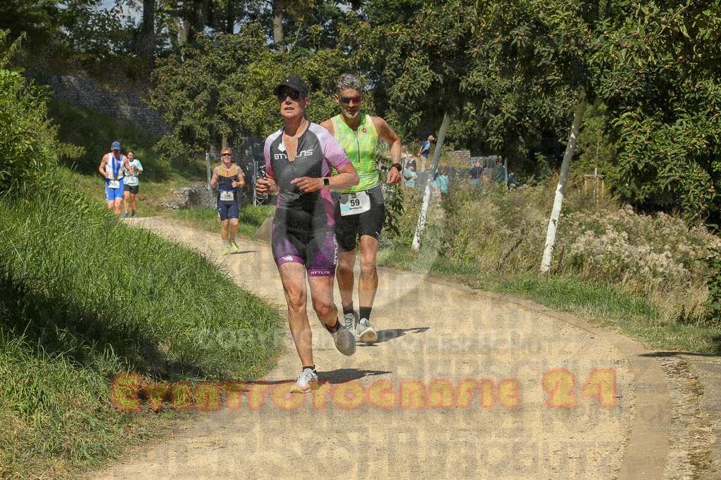 250824_1222_EX1_9176 | Sportfotografie im Rhein-Sieg Kreis, Köln, Bonn, NRW, Rheinland Pfalz, Hessen, etc. Unser Tätigkeitsfeld umfasst den Laufsport vom Volkslauf über den Marathon, Duathlon, Triathon bis zum Ultralauf wie Kölnpfad Ultra oder Schindertrail.