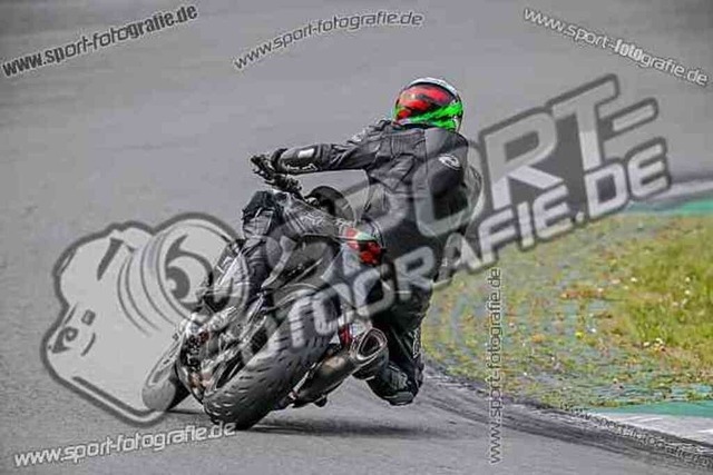 pubi3318 | Professionelle Fotos von Sportveranstaltungen, aber auch Hochzeiten und anderen Events. - Realisiert mit Pictrs.com