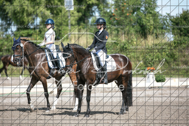 _W6A8250 | ronjaprokoschfotografie - Realisiert mit Pictrs.com