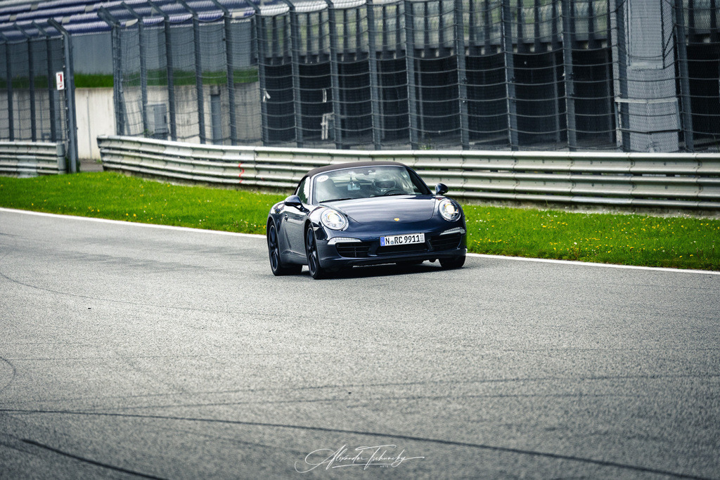 R6PZ0930 _Alexander Tschuncky | Entdecken Sie die faszinierende Welt von Alexander Tschuncky Arts: Kreative Fotografie, atemberaubende Automobilkunst und hochwertiger Bilderdruck. Lassen Sie sich inspirieren! - Realisiert mit Pictrs.com