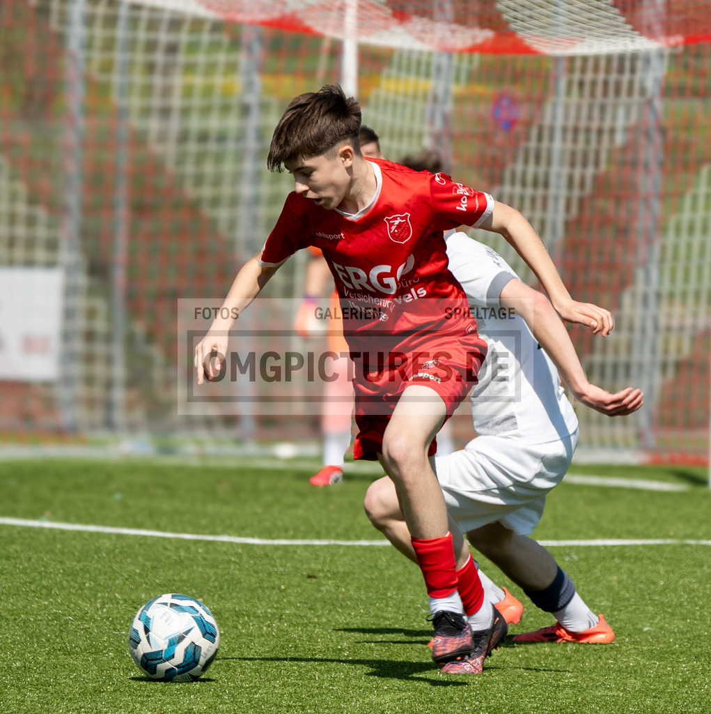 _OMG1895 | www.omgpictures.de, Sportfotograf, Verein, Fotograf, Baden Württemberg, Stuttgart, Heilbronn, omgpictures, Spieltag,  - Realisiert mit Pictrs.com