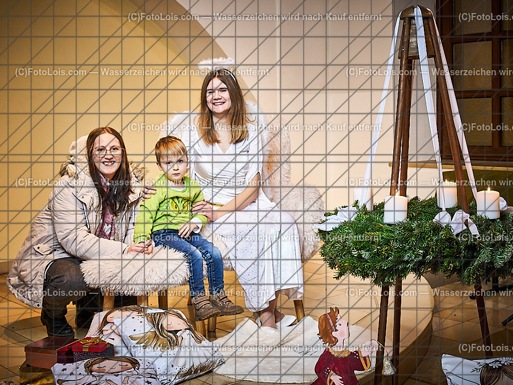 7871_Christkind_Sternenhaus | Hochzeitsfotograf mit dem Blick für´s Wesentliche, Firmung, Erstkommunion, Firmenfeiern, Sportfotoservice, Reproduktionen, Konzertfotografie, Pressefotografie, Luftbildfotografie, Innenarchitektur, Werbefotografie, Sponsoren-Livebildfotografie.