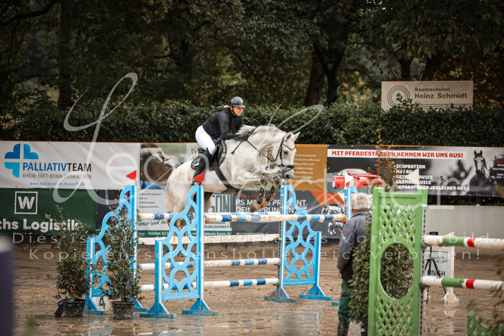 06.FrSpS100054 | Leoni Ertmer Photography - Realisiert mit Pictrs.com