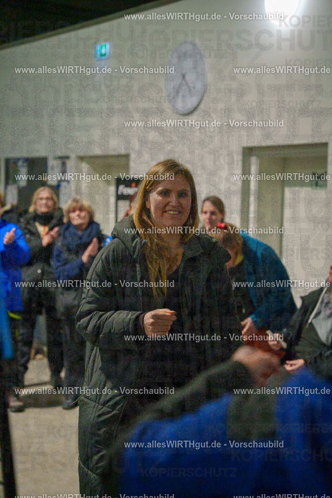 7R504730 | Professionelle Tierfotografie in Mönchengladbach von Daniel Wirth (allesWIRTHgut). Liebevolle & natürliche Bilder von Hunden & Katzen für unvergessliche Erinnerungen.