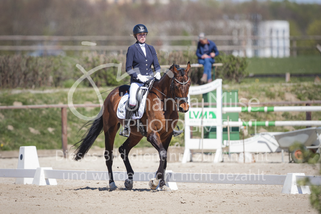 220418_L-Dressur-250 | Frühlingsfest der Pferde
Herford
18.April 2022
Dressurprfg. Kl.L* - Tr. L2ausw. geschlossen