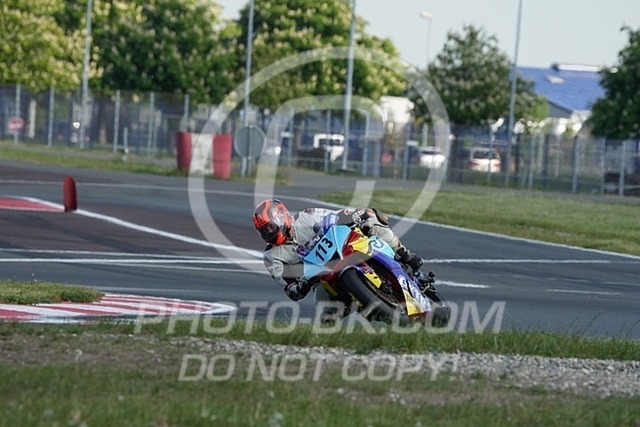 2025_05_12_PBK_16717 | Sportfotografie; SlowMotion; Video; Rennstrecke; Hafeneger; Speer; Racing; RSE; BMW; CBO; Trackday; Motorsportarena; Hockenheimring; Brno; Most; Barcelona; Valencia