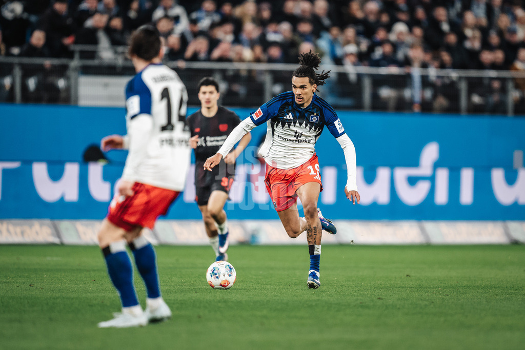 Fußball | Männer | Saison 2025/2026 | 1. Fußball-Bundesliga | 17. Spieltag | Hamburger SV vs. Bayer 04 Leverkusen | 04.03.2026 | Damion Downs (#19, HSV)