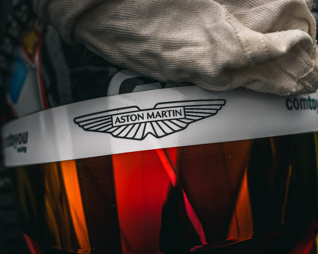 TXO05571 | Exklusive Motorsport-Fotografie aus Leipzig von TXO Media – für Rennfahrer, Teams & Sponsoren. Sausemuth liefert starke Bilder, die Emotion zeigen. Jetzt buchen & glänzen! - Realisiert mit Pictrs.com