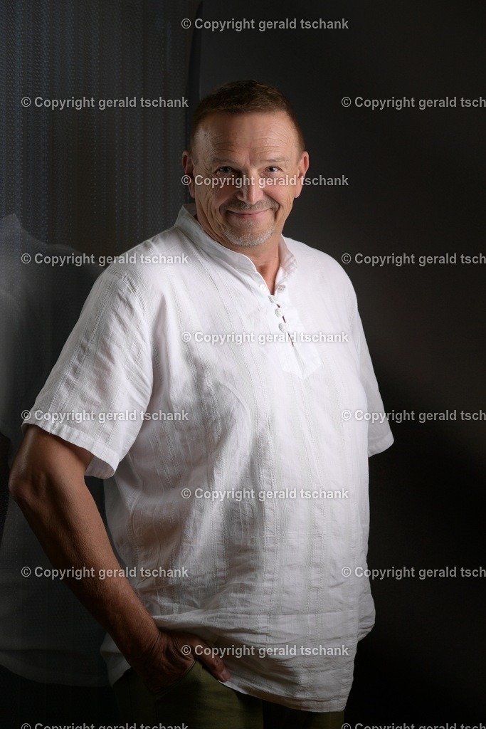 DSC_2244 | Wählen Sie hier bitte Ihr bestes Foto aus, mit diesem Bild wird Ihr Set produziert. Sollten Sie kein Bild wählen oder mehrere suchen wir das Beste aus!