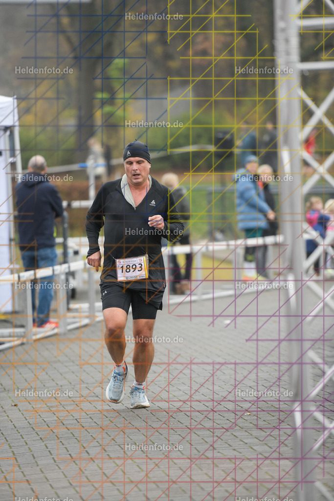 Neusser Erftlauf 2025  | 15km Neusser Erftlauf 2025 Foto: Heldenfoto.de