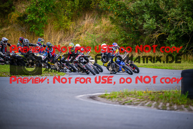 MaZZes_FotoMatrix_230812_5552 | UE40