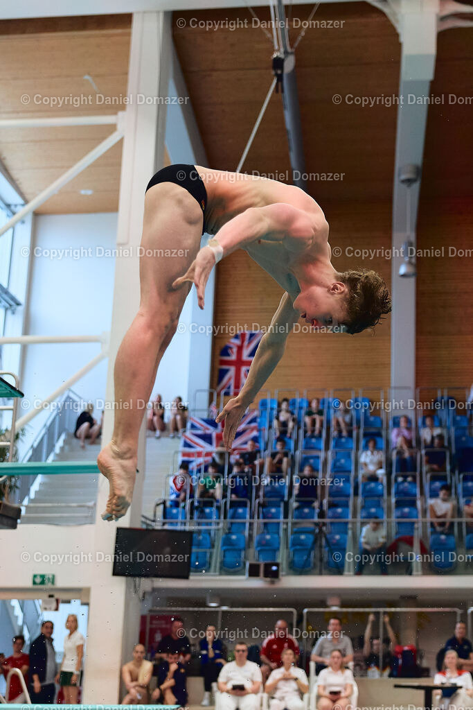 International Youth Diving Meet 2026 | Day 3 of 5 | International Youth Diving Meet 2026| Day 3 of 5 | 24.04.2026 | Youth diving competition featuring 1m and 3m springboard and platform at the Schwimmsportkomplex Freiberger Platz in Dresden.@ Domazer Photography - Realisiert mit Pictrs.com