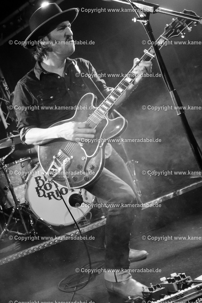 Konzert : Black Bottle Riot am 14.11.2025 im Rare Guitar in Münster | Konzert : Black Bottle Riot am 14.11.2025 im Rare Guitar in Münster - Realisiert mit Pictrs.com