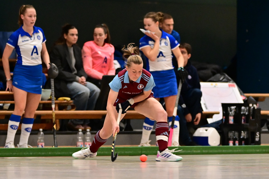 Hockey I Frauen I Halle 2024-2025 I 1. Bundesliga Nord I 7. Spieltag I Großflottbeker THGC - UHC Hamburg | Der Sportfotograf. - Realisiert mit Pictrs.com