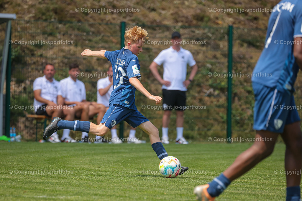 BQ3I7061 | 17.06.2023; Testspiel; Rasenplatz Offdilln; VfL Bochum U17 - Eintracht Frankfurt U17; Ergebnis: 3:1 (1:1)