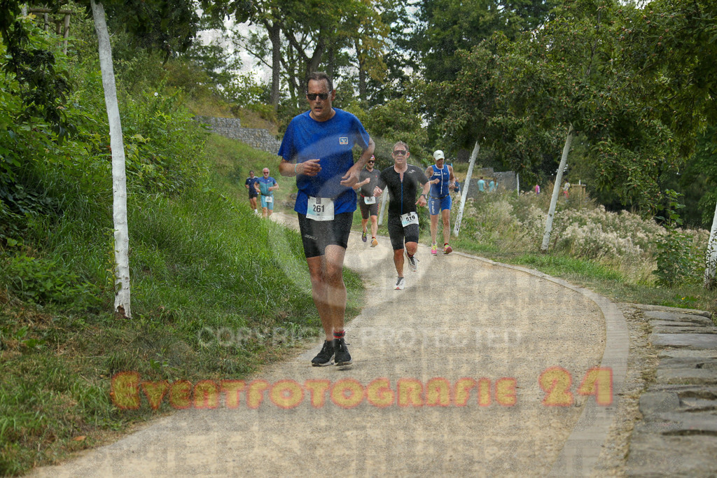 250824_1357_EX1_4402 | Sportfotografie im Rhein-Sieg Kreis, Köln, Bonn, NRW, Rheinland Pfalz, Hessen, etc. Unser Tätigkeitsfeld umfasst den Laufsport vom Volkslauf über den Marathon, Duathlon, Triathon bis zum Ultralauf wie Kölnpfad Ultra oder Schindertrail.