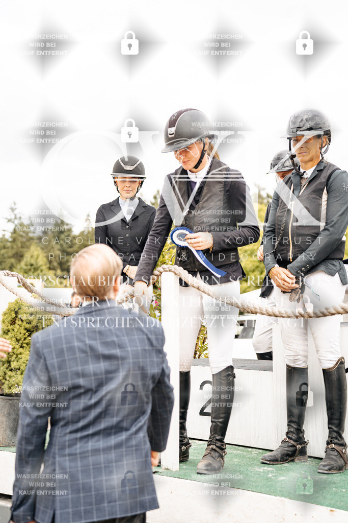 CK703723 | Turnierfotografie Pferdefotografie Trier Rheinland-Pfalz Pferdesport Reitsport Tierfotografie Sportfotografie Pferdevideo Pferdevideografie Equestrianvideography equestrianphotography  - Realisiert mit Pictrs.com