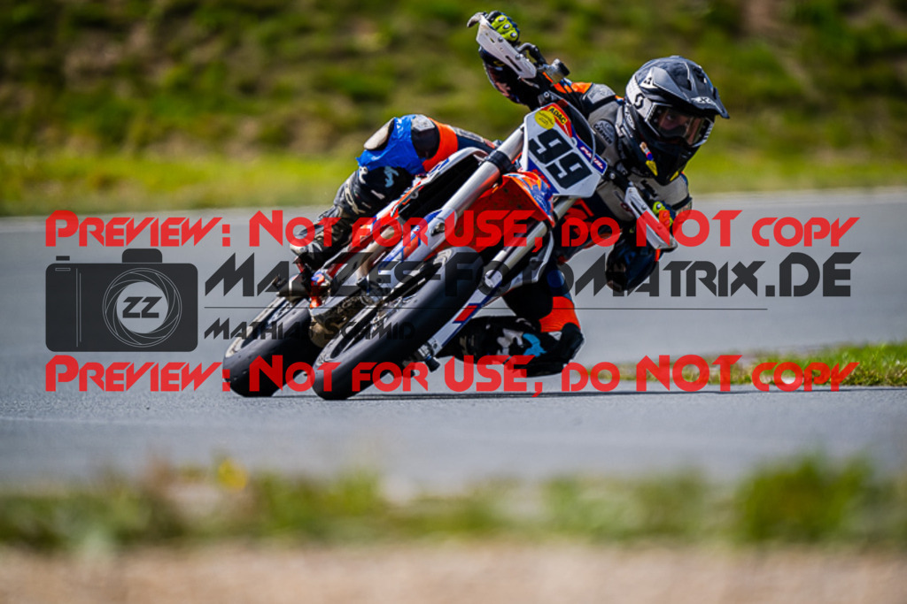 MaZZes_FotoMatrix_220904_9313 | S4