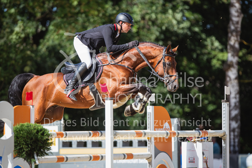 220828_Delbrueck_GrosserPreis-647 | Deine schönsten Turniermomente als professionelle Fotos! Entdecke hochwertige Pferdesport-Fotografie im Online-Shop. Jetzt Fotos finden & bestellen!