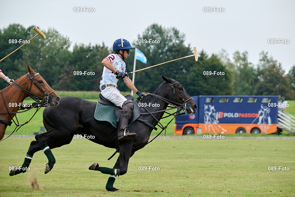2024 La Tarde Trachten Polo Cup  | 2024 La Trade Trachten Polo Cup   - am 2024-09-08  in Thann / Holzkirchen Reitanlage Foto: Peter Roth 2024  - Realisiert mit Pictrs.com