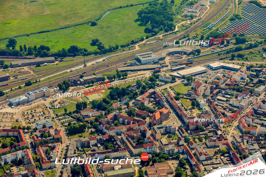 Luftaufnahme der Stadt Wittenberge - Die Luftaufnahme wurde 2025 vom UL-Flugzeug heraus erstellt ( keine Drohne ) - Hochauflösende Luftaufnahme - für professionelle Ausdrucke geeignet. Die Geschenkidee !Hier alle&nbsp;Infos zur Lizenzierung der LuftaufnahmeWir fliegen auch dieses Jahr wieder in Ihre Region um Luftbilder zu erstellen.- Luftbild anfragen
