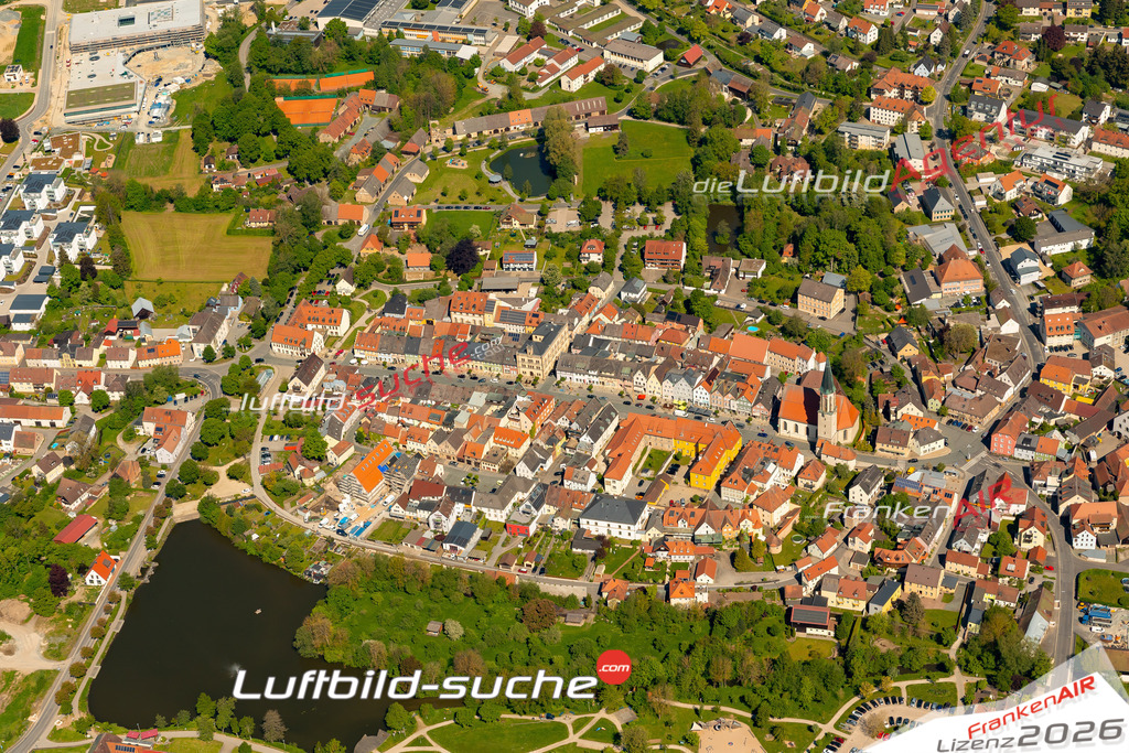 Das Luftbild zeigt :  Kemnath - Die Luftaufnahme wurde 2024 vom UL-Flugzeug aus erstellt ( keine Drohne ) - Hochauflösende Luftaufnahme - Für grossformatige Ausdrucke geeignet. Die Geschenkidee !Mit Lizenz und Bildrechte bestellbar