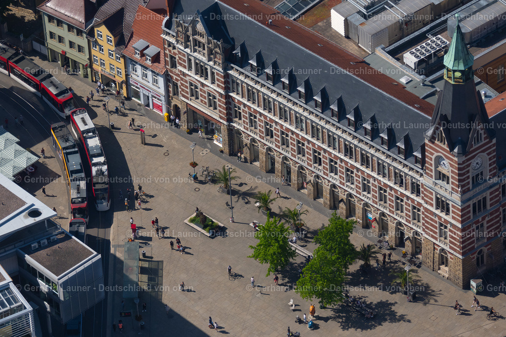 4046057 | ERFURT 14.06.2021 Des Platz- Ensemble " Anger " im Innenstadt- Zentrum im Ortsteil Zentrum in Erfurt im Bundesland Thüringen, Deutschland. Weiterführende Informationen bei: Landeshauptstadt Erfurt. // Ensemble space " Anger " in the inner city center in the district Zentrum in Erfurt in the state Thuringia, Germany. Further information at: Landeshauptstadt Erfurt. Foto: Gerhard Launer