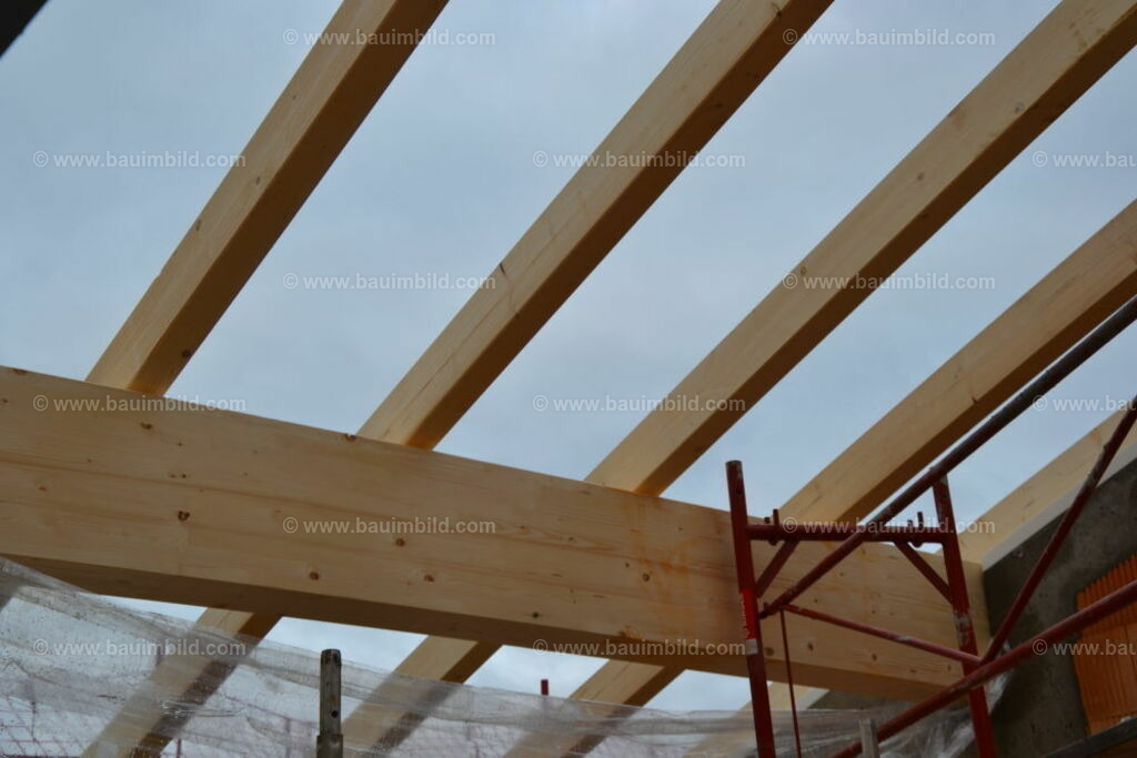 bib-lg09-holzbau-0149 | Nach LV-Leistungsgruppen sortierte Detailfotos über den Bau eines Hauses. Alle Hausbau-Bilder direkt vom Urheber und Autor der Website Haus-Selber-Bauen.com
