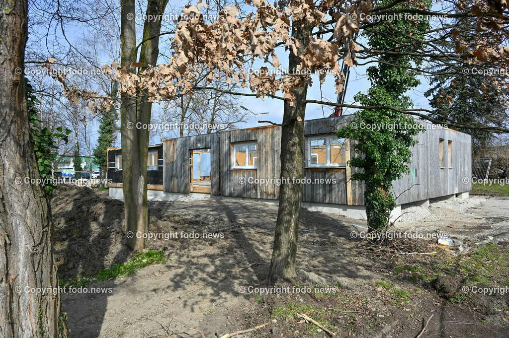 Baustelle Containerdorf Asylanten_ Lunzerstrasse Linz Kleinmuenchen_ 07.03.2023-8 | 07.03.2023, Linz, AUT, Lunzerstrasse Kleinmuenchen, im Bild Baustelle Containerdorf Asylanten, Lunzerstrasse Linz Kleinmuenchen