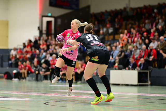 Handball I Frauen I Saison 2024-2025 I 2. HBF I 16. Spieltag I HL Buchholz 08-Rosengarten - SV Union Halle-Neustadt I 072494 | Der Sportfotograf. - Realisiert mit Pictrs.com