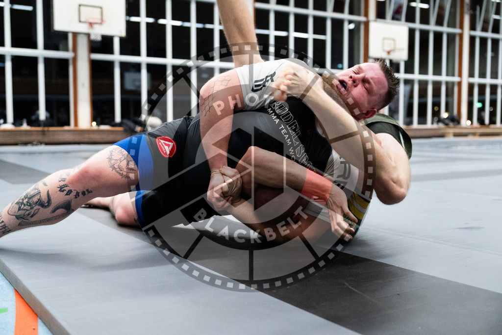 20251129PBB9123 | Fighters compete during the luta livre competition ILLCS XI winter edition on November 29, 2025 in Hannover, Germany.