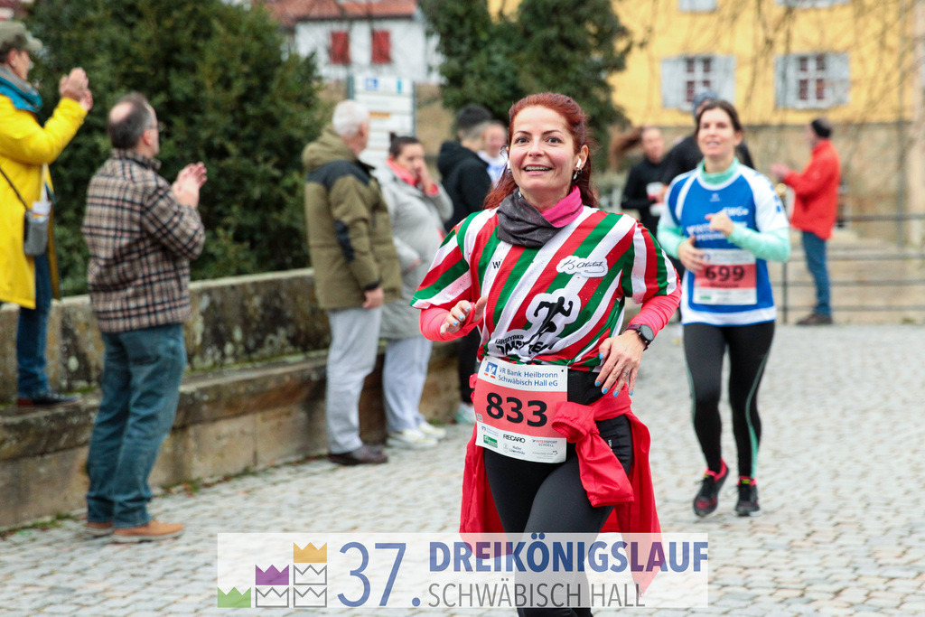 VR Bank Hauptlauf 10000m | 3 Koenigslauf 2023 - Realisiert mit Pictrs.com