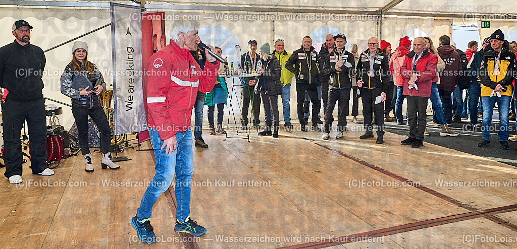 _ALP3161_MASTERS-WM_Reiteralm_SiegerB-GS | FISWORLD CHAMPIONSHIPSMASTERS ALPINE SKIING, 23. – 28. MÄRZ 2026 - REITERALM | STMK | AUT.   Veranstaltet vom Masters-Referat des Deutschen Skiverbandes (DSV). Durchführende Organisation: WSV Pichl-Reiteralm, unterstütutzt von den Bergbahnen REITERALM bei Schladming und SKI AUSTRIA.                            Disziplinen:  Super-G, GiantSlalom, Slalom.                                                 Kategorien:  A (Herrn 30-59 Jahre), B (Herrn ab 60 Jahre), C (Damen 30-59 Jahre), D (Damen ab 60 Jahre).                Rennstrecken:   Gasselhöhe und Muldenliftpiste auf der Reiteralm.