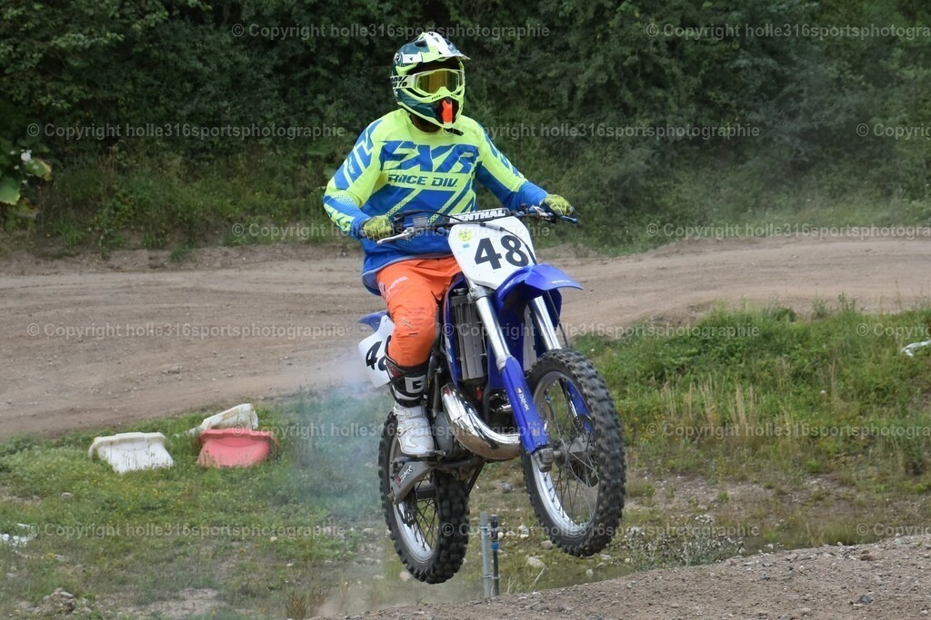 DSC_0468 (2) | Sportfotografie , Motorsport, Motoross, Reitsport, Mointainbike, Enduro,
Landschaft , Outdoor, Eventfotografie, Landschaft, Bilder online bestellen - Realisiert mit Pictrs.com