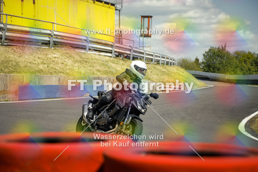 OBK_Mai_Martina_Markus-11188 | Hier findet Ihr Bilder von Touristenfahrten auf der Nürburgring Nordschleife oder von anderen Veranstaltungen die ich besucht habe. Viel Spass beim Durch Schauen 