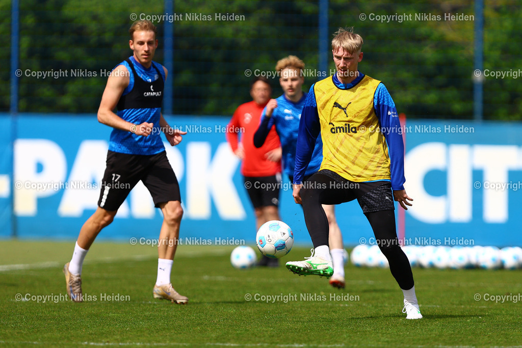 NH_HolsteinKiel_Training_07052025 | #34 Colin Kleine-Bekel (Holstein Kiel)Fußball I Herren I Training I Saison 2024-2025 I Holstein Kiel I 07.05.2025 I Citti-Fußballpark
