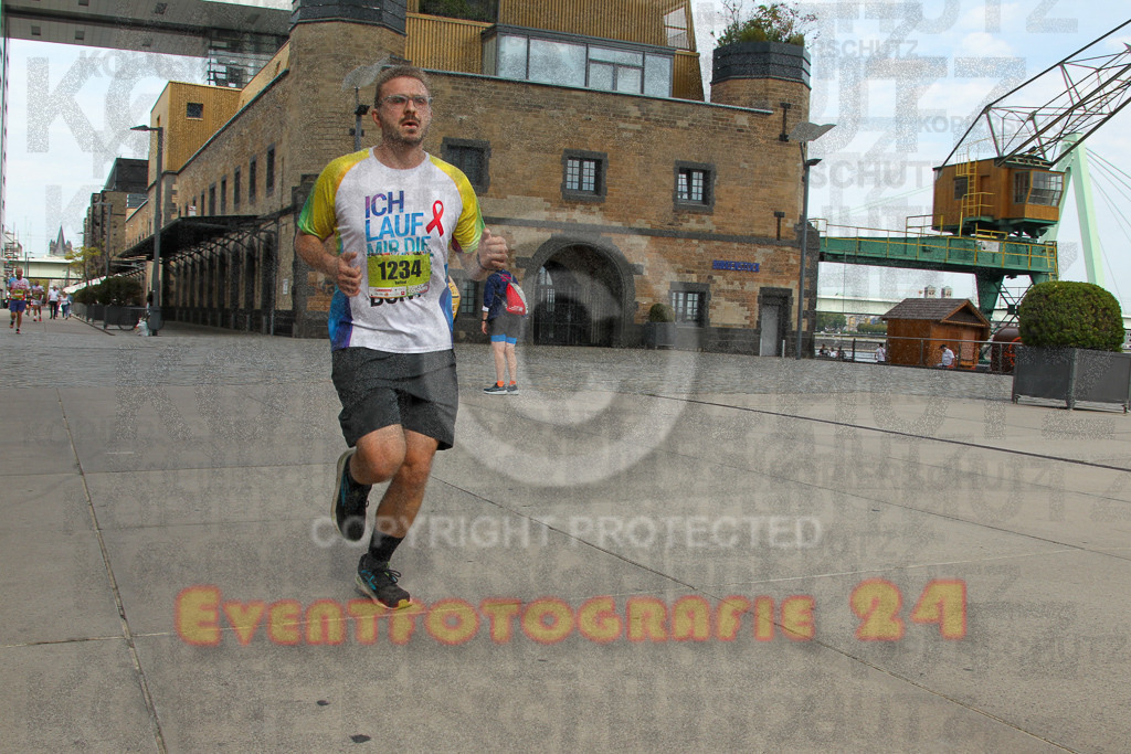 250920_1324_EV4_5431 | Sportfotografie im Rhein-Sieg Kreis, Köln, Bonn, NRW, Rheinland Pfalz, Hessen, etc. Unser Tätigkeitsfeld umfasst den Laufsport vom Volkslauf über den Marathon, Duathlon, Triathon bis zum Ultralauf wie Kölnpfad Ultra oder Schindertrail.