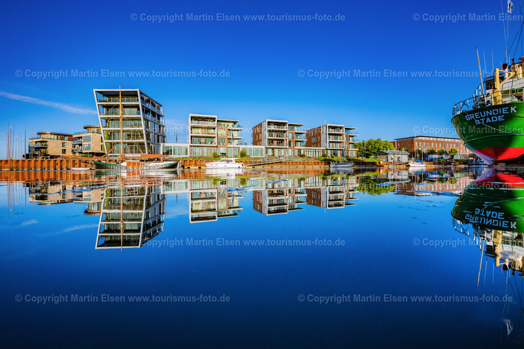 Stade Hafencity Panorama_ELS_2436290425 | Fotos aus den Touristenorten aus Norddeutschland. - Realisiert mit Pictrs.com