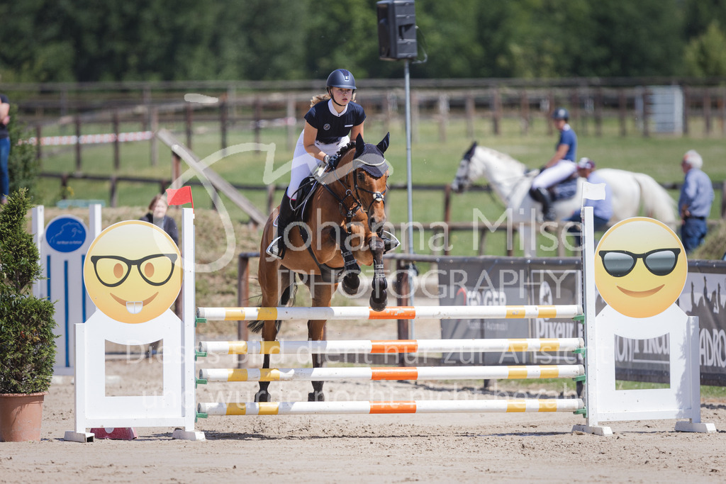 220612_LüPfSpTa_Stil-A2-355 | Lützower Pferdesporttage
Stilspringprüfung Kl.A** geschlossen
12.06.2022