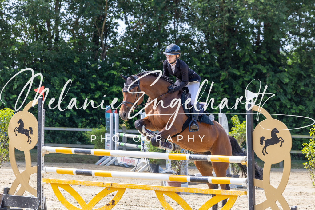 7I8A7703 | melanie-engelhardt-photography - Realisiert mit Pictrs.com