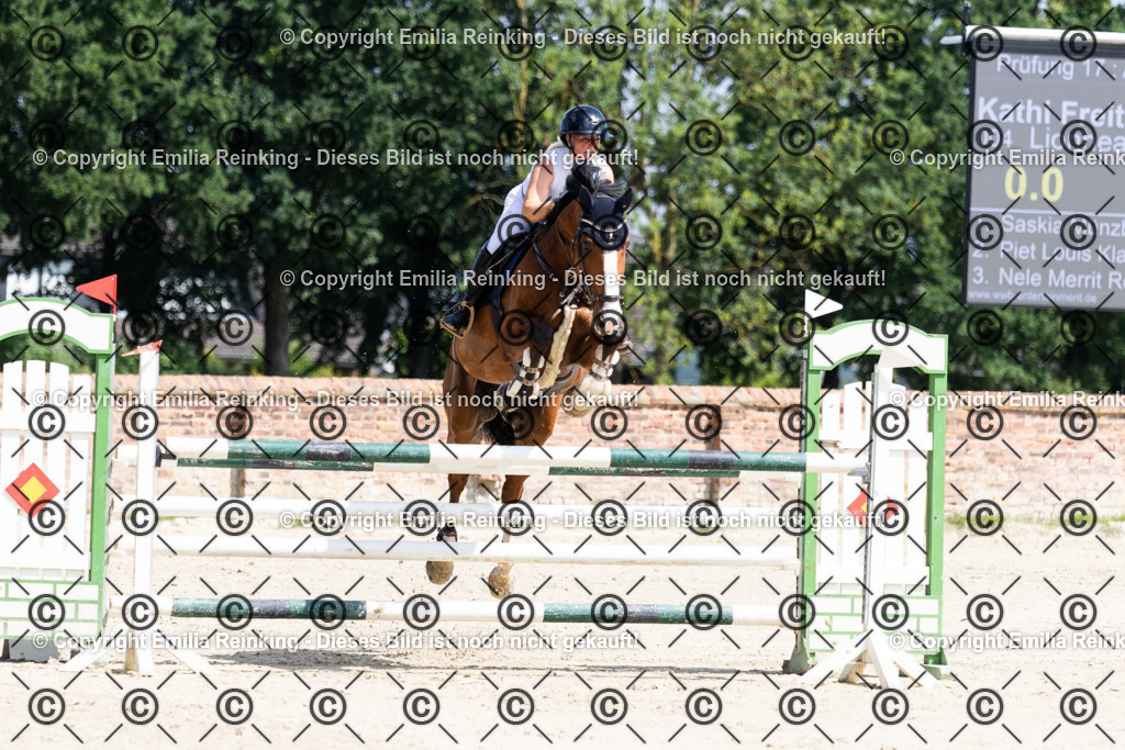 CL5A8728 | Emilia Reinking Fotografie - Realisiert mit Pictrs.com