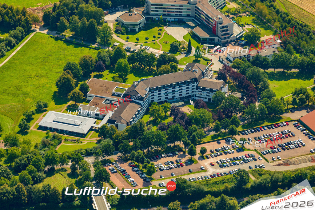 Schöne Luftaufnahme als Geschenk in Klinik Bad Driburg - Die Luftbildaufnahme wurde 2025 vom UL-Flugzeug heraus erstellt ( keine Drohne ) - Hochauflösende Luftaufnahme -Nicht vergleichbar mit Google Maps oder Satelittenbilder- Die Geschenkidee !Mit Lizenz und Bildrechte bestellbar
