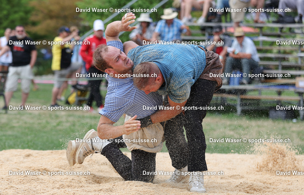 Rychen Roger ___ - Ambühl Joel ___ _ la F_te Romande de Lutte suisse _ Romanel-sur-Lausanne le 16.07.2023 Photos Waser David _ sports-suisse.ch _ (7) | sports-suisse.ch