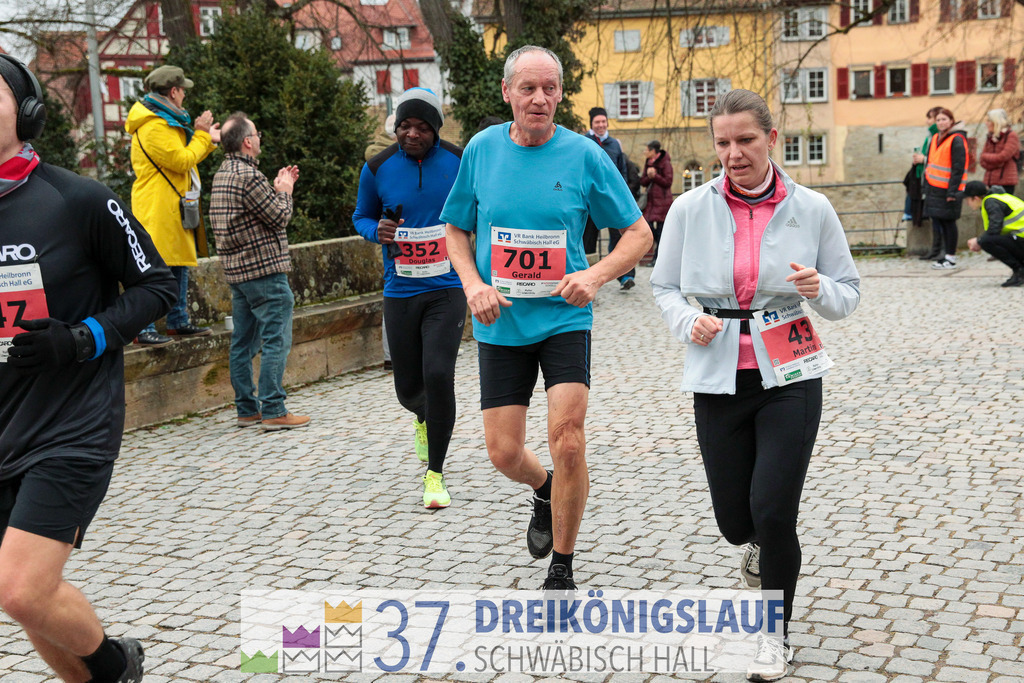 VR Bank Hauptlauf 10000m | 3 Koenigslauf 2023 - Realisiert mit Pictrs.com